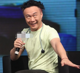 大家伙出门千万得小心,别被当精神病给抓走咯 轻松一刻 第9张-BIM建筑网 2015042117471978d7e