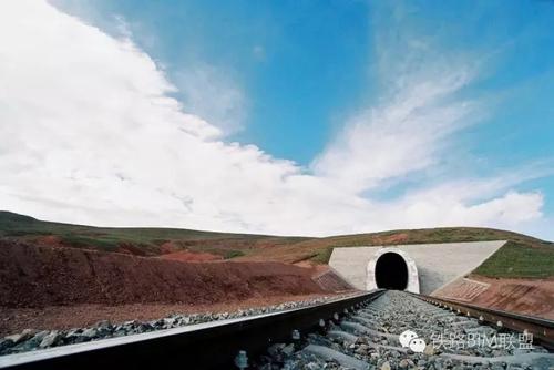 带你走进BIM技术在铁路隧道三维设计中的应用 BIM视界 第4张-BIM建筑网 带你走进BIM技术在铁路隧道三维设计中的应用 BIM视界 第4张