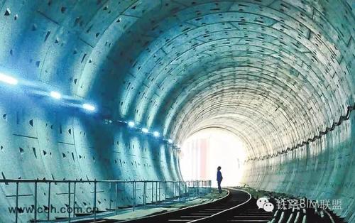 带你走进BIM技术在铁路隧道三维设计中的应用 BIM视界 第5张-BIM建筑网 带你走进BIM技术在铁路隧道三维设计中的应用 BIM视界 第5张