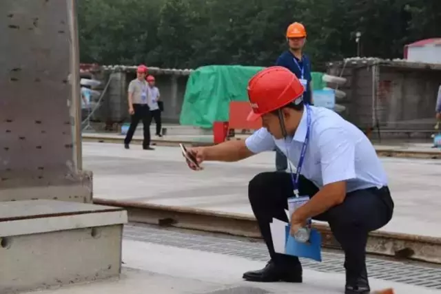 【BIM新闻】全国350多家施工企业的千余人围观中铁大桥局武汉青山长江大桥 BIM视界 第4张-BIM建筑网 【BIM新闻】全国350多家施工企业的千余人围观中铁大桥局武汉青山长江大桥 BIM视界 第4张