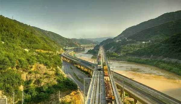 【BIM应用】BIM助力西成客专，天堑变通途 BIM视界 第2张