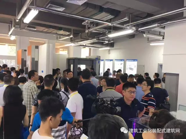 装配式|我国首个钢结构装配式被动式超低能耗建筑 山东建筑大学教学实验综合楼正式启用 装配式资讯 第6张-BIM建筑网 装配式|我国首个钢结构装配式被动式超低能耗建筑 山东建筑大学教学实验综合楼正式启用 装配式资讯 第6张