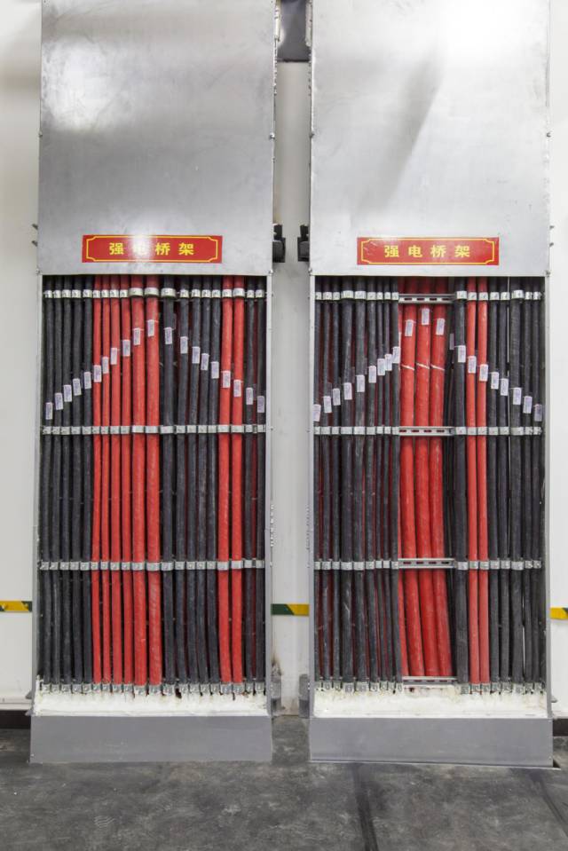点击查看大图 T1_rKTB4Ev1RCvBVdK.jpg