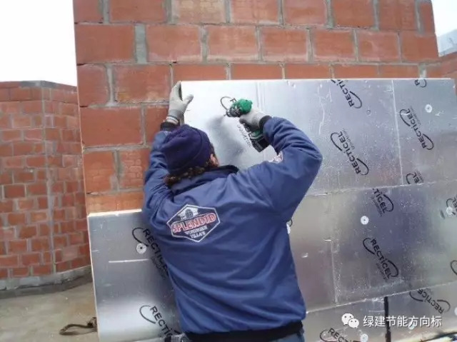 装配式|德国人这么用聚氨酯保温复合板,你还真的需要学习一下 装配式技术 第4张-BIM建筑网 装配式|德国人这么用聚氨酯保温复合板,你还真的需要学习一下 装配式技术 第4张