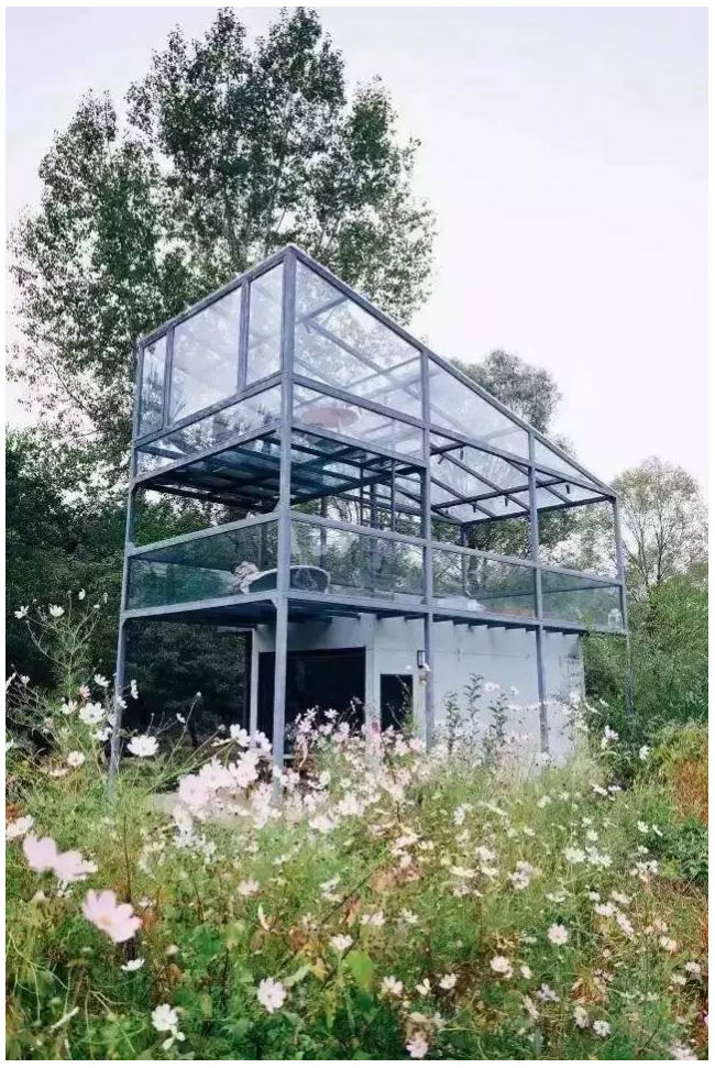 装配式|四个老男孩租下2500亩山谷 用集装箱搭出桃花源地  装配式|四个老男孩租下2500亩山谷 用集装箱搭出桃花源地