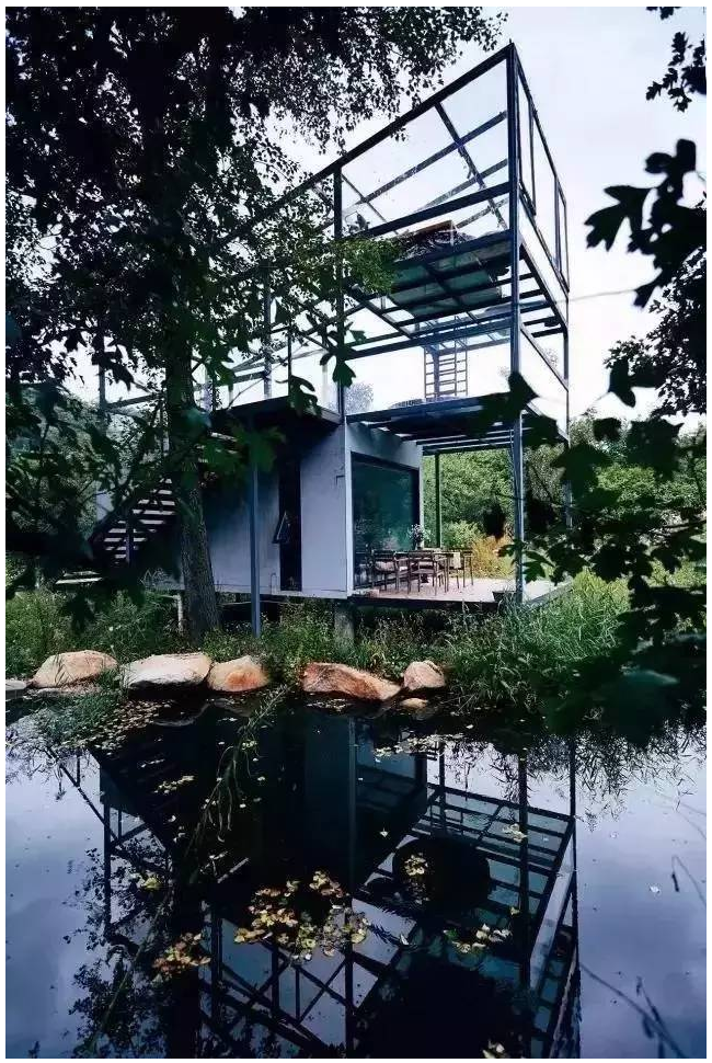 装配式|四个老男孩租下2500亩山谷 用集装箱搭出桃花源地  装配式|四个老男孩租下2500亩山谷 用集装箱搭出桃花源地
