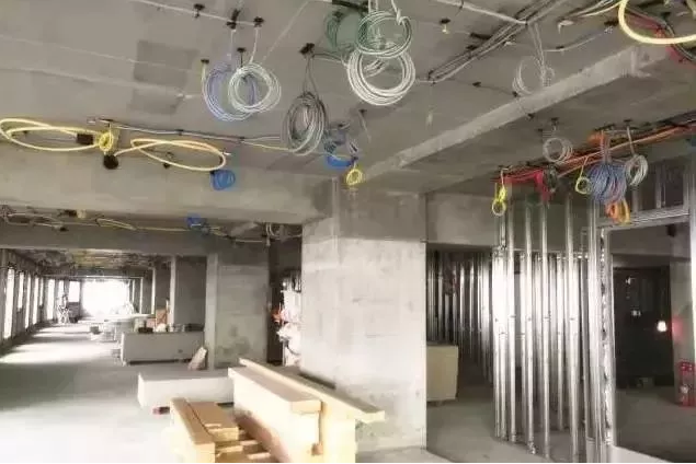 装配式|日本工地精细到极致的穿插施工,没有对比就没有伤害! 装配式|日本工地精细到极致的穿插施工,没有对比就没有伤害!