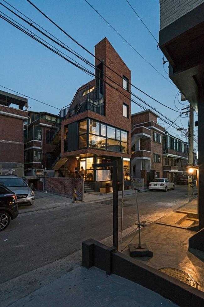 BIM建筑|韩国芒源洞“窄居” / Boundaries architects BIM建筑|韩国芒源洞“窄居” / Boundaries architects