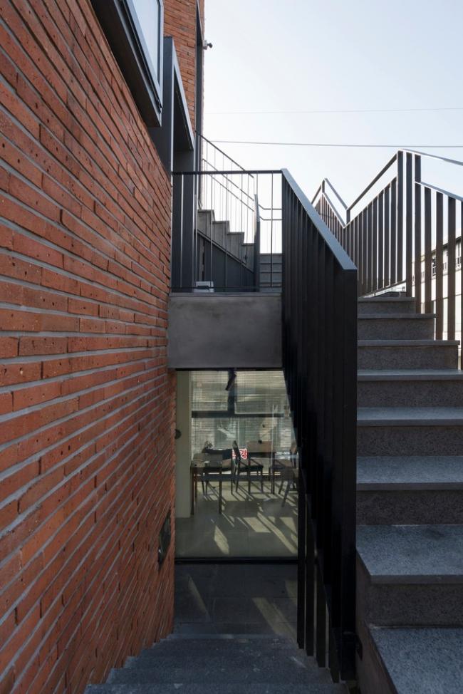 BIM建筑|韩国芒源洞“窄居” / Boundaries architects BIM建筑|韩国芒源洞“窄居” / Boundaries architects