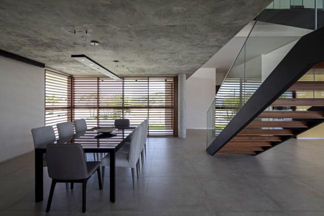 BIM建筑|沉寂优雅的巴西室第/Martins Lucena Arquitetos BIM建筑|沉寂优雅的巴西室第/Martins Lucena Arquitetos
