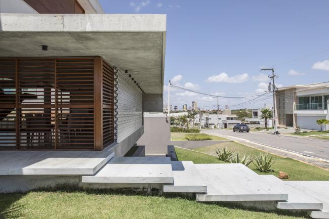 BIM建筑|沉寂优雅的巴西室第/Martins Lucena Arquitetos BIM建筑|沉寂优雅的巴西室第/Martins Lucena Arquitetos