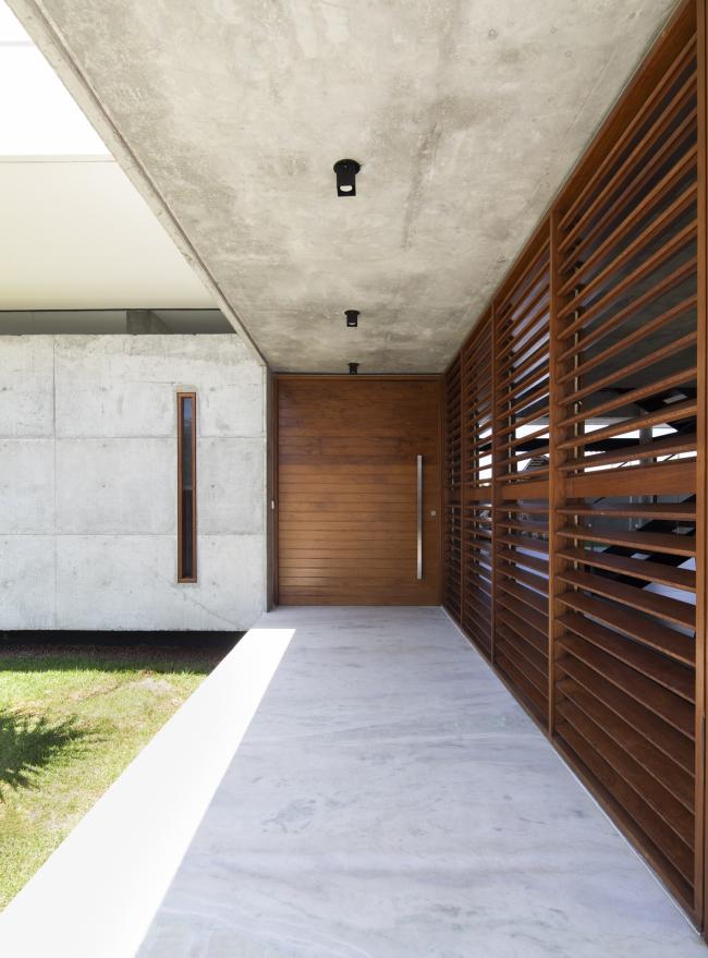 BIM建筑|沉寂优雅的巴西室第/Martins Lucena Arquitetos BIM建筑|沉寂优雅的巴西室第/Martins Lucena Arquitetos