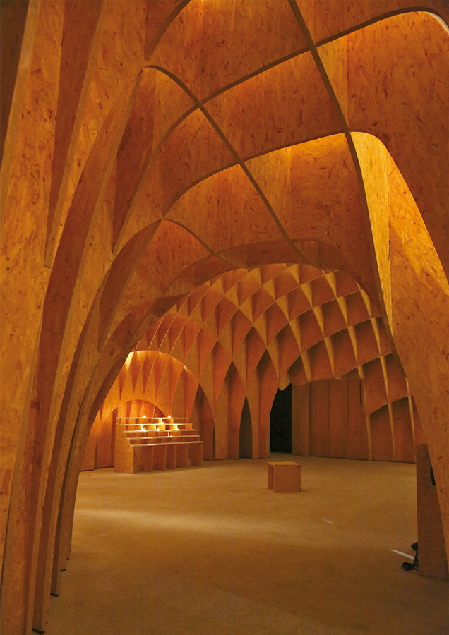 BIM建筑|几何象形般的三围体块:西格兰白色村落教堂/schneider+schumacher BIM建筑|几何象形般的三围体块:西格兰白色村落教堂/schneider+schumacher