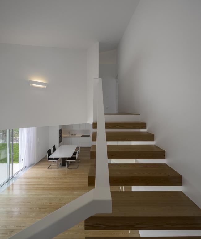 BIM建筑|现代雕塑立体切割的艺术品:葡萄牙三角室第 BIM建筑|现代雕塑立体切割的艺术品:葡萄牙三角室第