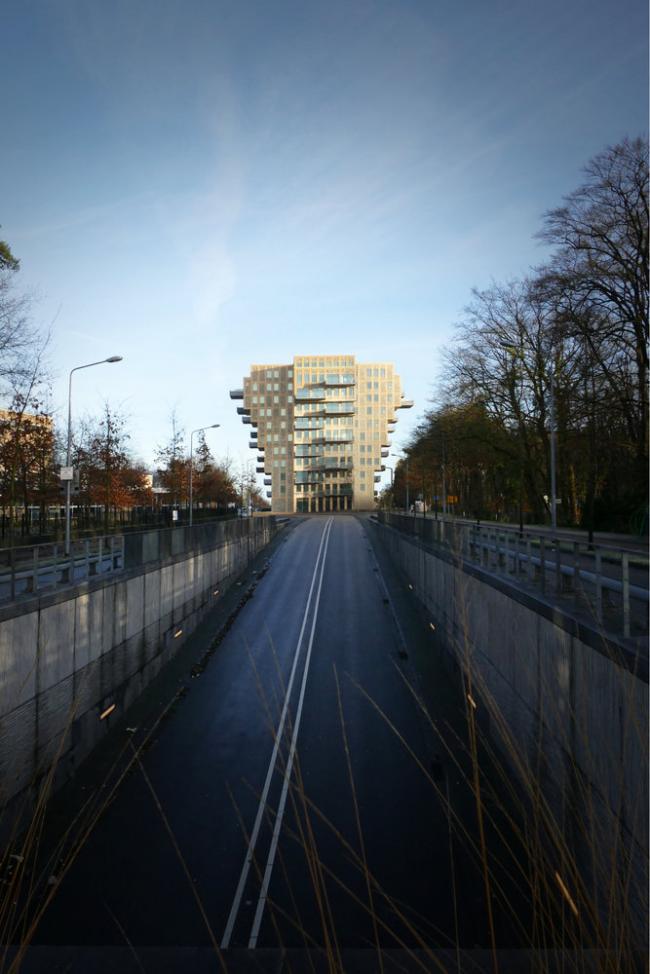 BIM建筑|垂直悬挑的“漂亮景致”:荷兰Belvedere 年夜楼 / René van Zuuk Architects BIM建筑|垂直悬挑的“漂亮景致”:荷兰Belvedere 年夜楼 / René van Zuuk Architects