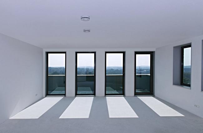 BIM建筑|垂直悬挑的“漂亮景致”:荷兰Belvedere 年夜楼 / René van Zuuk Architects BIM建筑|垂直悬挑的“漂亮景致”:荷兰Belvedere 年夜楼 / René van Zuuk Architects