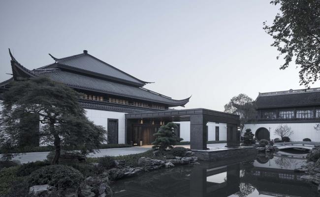 BIM建筑|白墙黒瓦,古典重现!绍兴饭馆改扩建晋升工程 / 浙江年夜学建筑设计研讨院 BIM建筑|白墙黒瓦,古典重现!绍兴饭馆改扩建晋升工程 / 浙江年夜学建筑设计研讨院