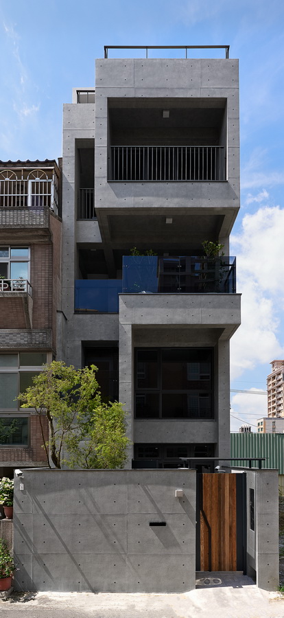 BIM建筑|孑然矗立,守护家人的“F”之家 BIM建筑|孑然矗立,守护家人的“F”之家