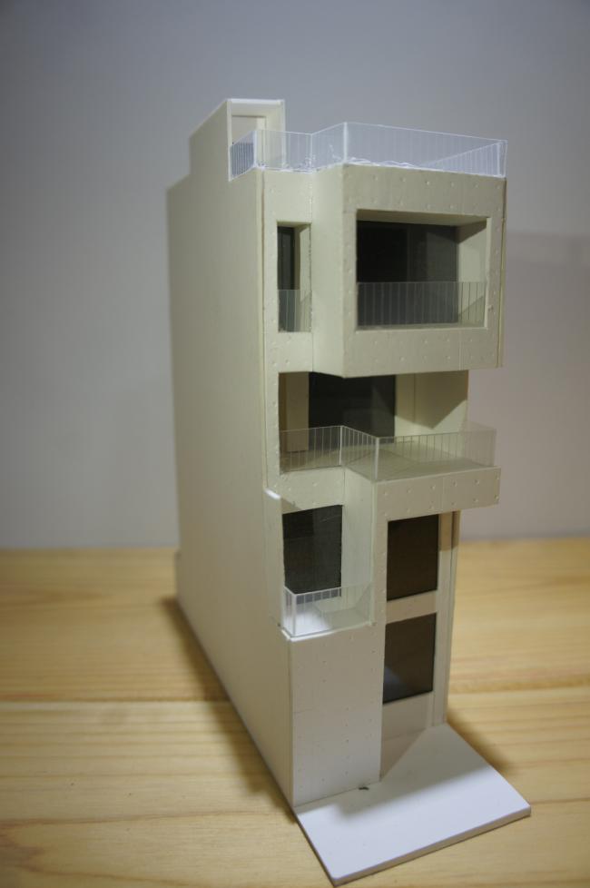 BIM建筑|孑然矗立,守护家人的“F”之家 BIM建筑|孑然矗立,守护家人的“F”之家
