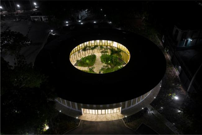 BIM建筑|带有热带建筑记忆的法国驻海地年夜使馆 / Explorations Architecture BIM建筑|带有热带建筑记忆的法国驻海地年夜使馆 / Explorations Architecture