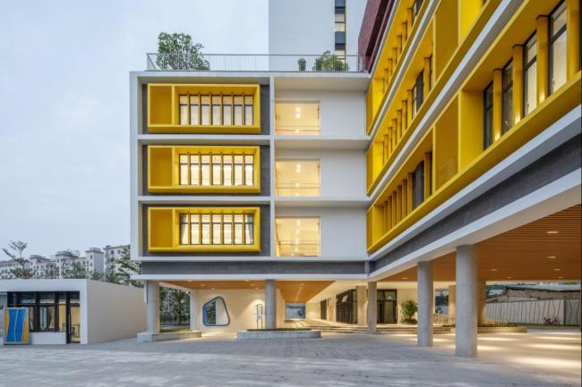 BIM建筑|嵌套的多彩盒子:华中师范年夜学从属龙园黉舍 / 筑博设计-结合公设 + H DESIGN BIM建筑|嵌套的多彩盒子:华中师范年夜学从属龙园黉舍 / 筑博设计-结合公设 + H DESIGN