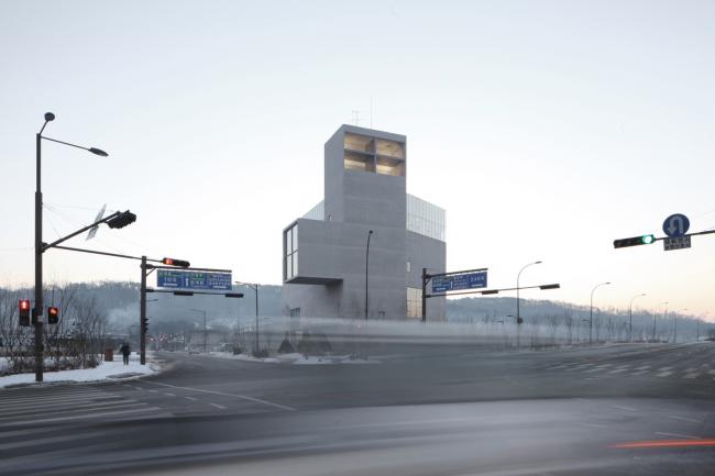 BIM建筑|似招手浸礼,如崇奉般沉寂耸立于年夜地:韩国dw教堂 BIM建筑|似招手浸礼,如崇奉般沉寂耸立于年夜地:韩国dw教堂