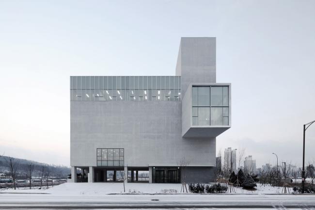 BIM建筑|似招手浸礼,如崇奉般沉寂耸立于年夜地:韩国dw教堂 BIM建筑|似招手浸礼,如崇奉般沉寂耸立于年夜地:韩国dw教堂