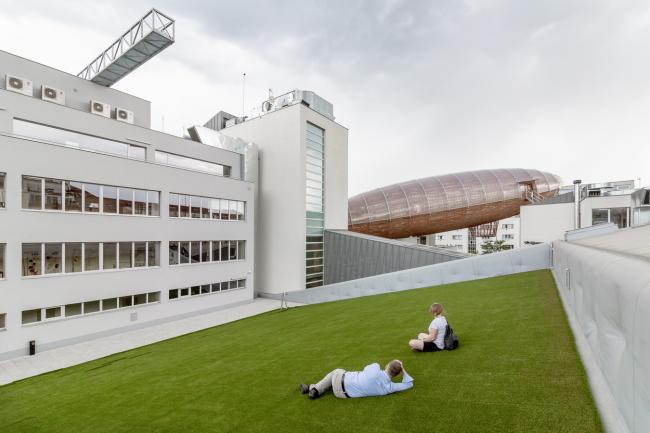 BIM建筑|外表柔嫩的混凝土建筑:DOX+ 今世艺术中间 / Petr Hajek Architekti BIM建筑|外表柔嫩的混凝土建筑:DOX+ 今世艺术中间 / Petr Hajek Architekti