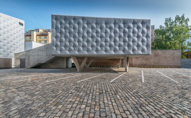 BIM建筑|外表柔嫩的混凝土建筑:DOX+ 今世艺术中间 / Petr Hajek Architekti BIM建筑|外表柔嫩的混凝土建筑:DOX+ 今世艺术中间 / Petr Hajek Architekti
