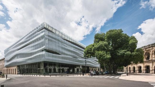 BIM建筑|仿佛一块随风起舞的透明旗号:罗马汗青博物馆 BIM建筑|仿佛一块随风起舞的透明旗号:罗马汗青博物馆