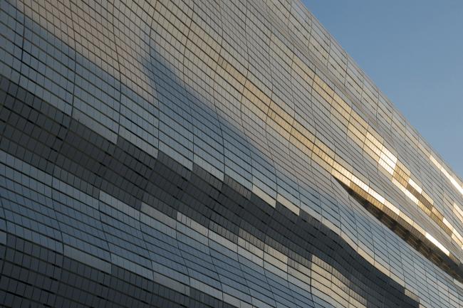BIM建筑|仿佛一块随风起舞的透明旗号:罗马汗青博物馆 BIM建筑|仿佛一块随风起舞的透明旗号:罗马汗青博物馆