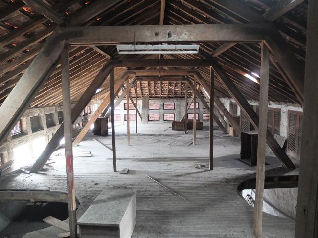 BIM建筑|从酒窖到办公室:Sede Polopique 公司总部 / Filipa Guimarães BIM建筑|从酒窖到办公室:Sede Polopique 公司总部 / Filipa Guimarães