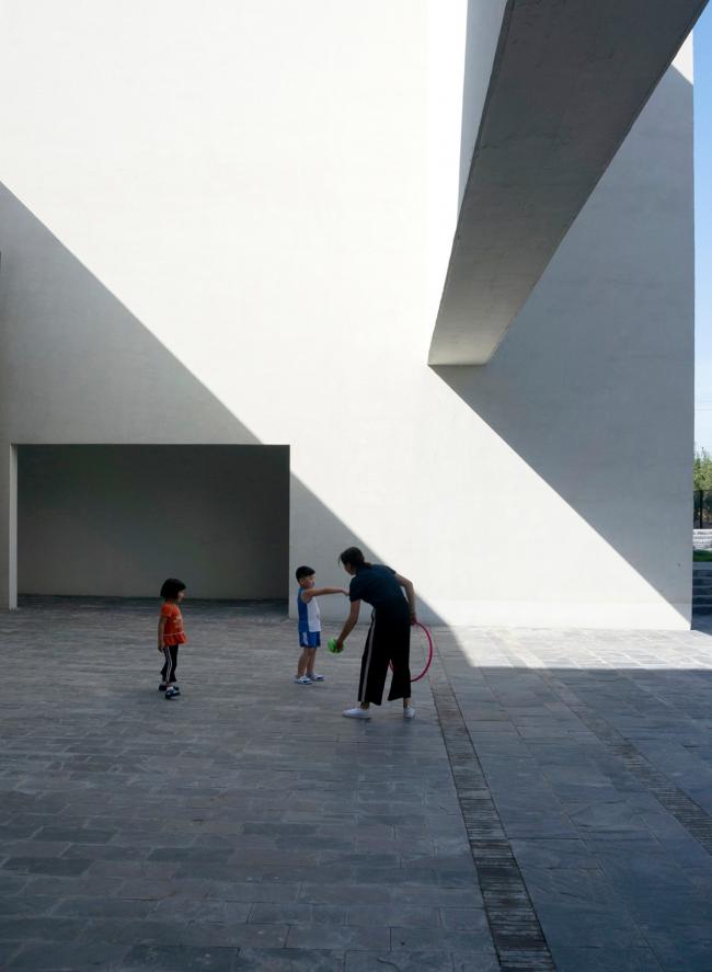 BIM建筑|莱佛士幼儿园及早教中间 / 空格建筑 BIM建筑|莱佛士幼儿园及早教中间 / 空格建筑