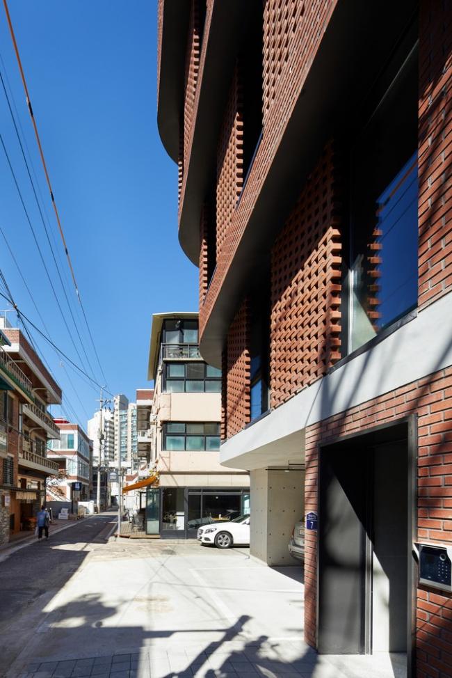 BIM建筑|用红砖砌造的宏大漏斗:3/1室第 BIM建筑|用红砖砌造的宏大漏斗:3/1室第