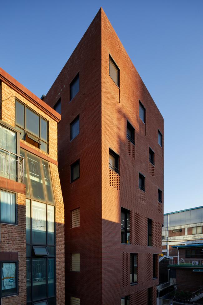 BIM建筑|用红砖砌造的宏大漏斗:3/1室第 BIM建筑|用红砖砌造的宏大漏斗:3/1室第