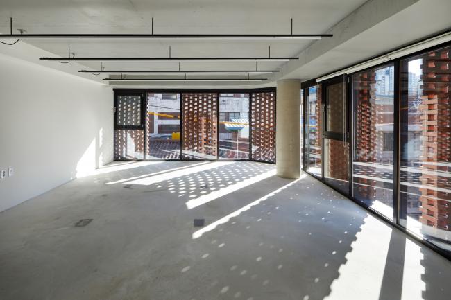 BIM建筑|用红砖砌造的宏大漏斗:3/1室第 BIM建筑|用红砖砌造的宏大漏斗:3/1室第