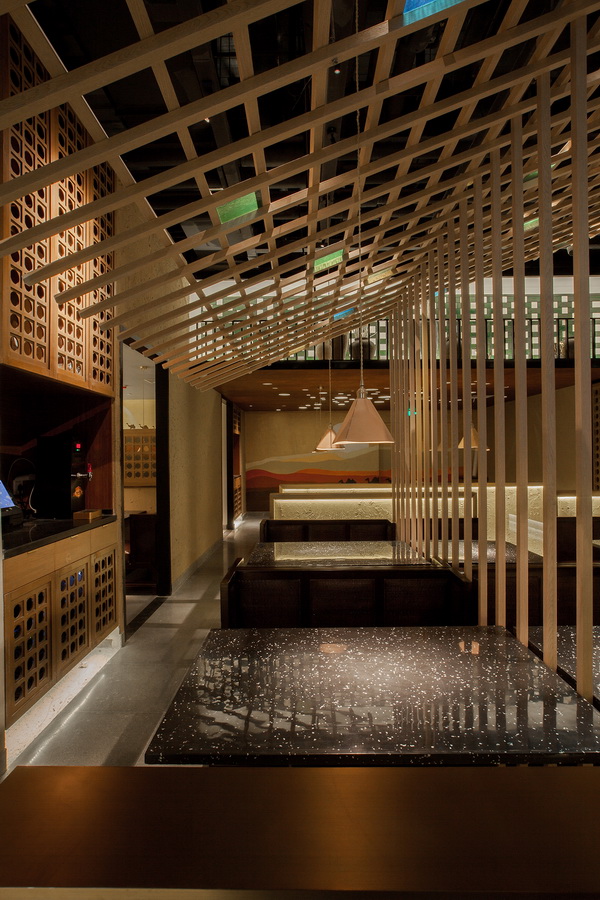 BIM建筑|年夜漠里的新城:塔哈尔·迷迭巷餐厅,上海/杭州卧野空间设计 BIM建筑|年夜漠里的新城:塔哈尔·迷迭巷餐厅,上海/杭州卧野空间设计