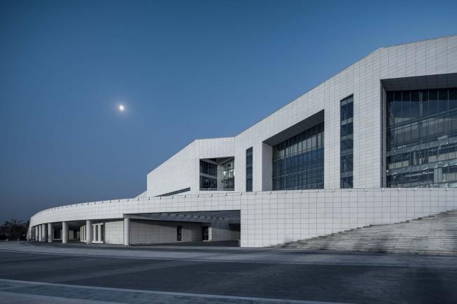 BIM建筑|青岛平度奥体中间 / 上海交通年夜学计划建筑设计 BIM建筑|青岛平度奥体中间 / 上海交通年夜学计划建筑设计