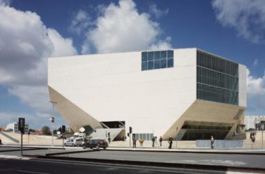 BIM建筑|白色经典的混凝土空腔音乐厅:波尔图文化剧院 / OMA-BIM建筑网