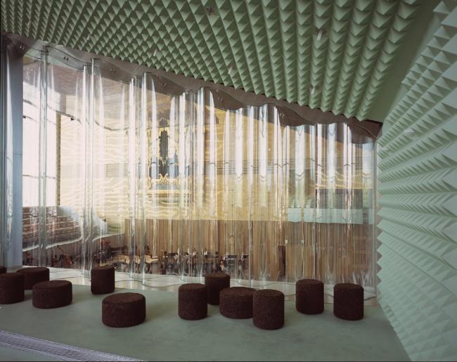BIM建筑|白色经典的混凝土空腔音乐厅:波尔图文化剧院 / OMA BIM建筑|白色经典的混凝土空腔音乐厅:波尔图文化剧院 / OMA