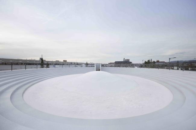 BIM建筑|立在城市客堂的巨型家具,日本奈良的暗昧空间:CoFuFun车站广场 BIM建筑|立在城市客堂的巨型家具,日本奈良的暗昧空间:CoFuFun车站广场