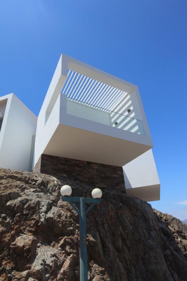 BIM建筑|交织纵横,自由伸展尽情发展的秘鲁海滩室第 BIM建筑|交织纵横,自由伸展尽情发展的秘鲁海滩室第