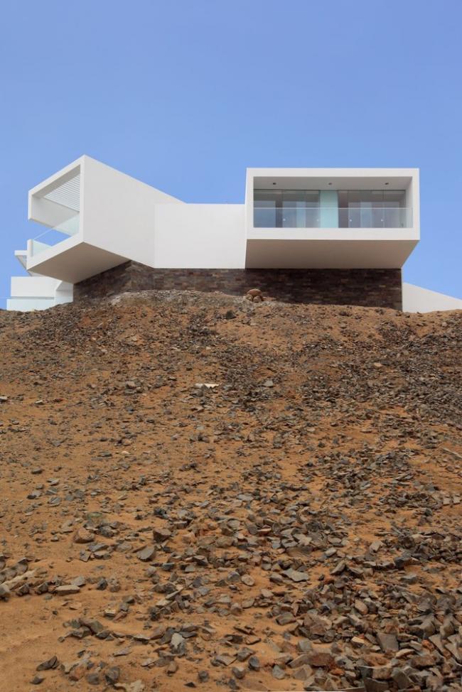 BIM建筑|交织纵横,自由伸展尽情发展的秘鲁海滩室第 BIM建筑|交织纵横,自由伸展尽情发展的秘鲁海滩室第