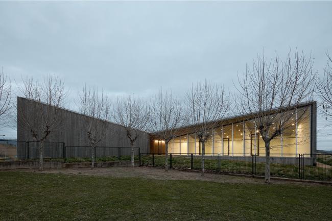 BIM建筑|“空心岩石”般的学前教导黉舍 BIM建筑|“空心岩石”般的学前教导黉舍