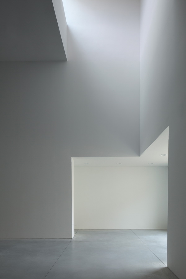 BIM建筑|抽象 • 记忆——法国OlivierDebré今世艺术中间 / Aires Mateus BIM建筑|抽象 • 记忆——法国OlivierDebré今世艺术中间 / Aires Mateus
