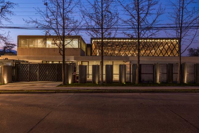 BIM建筑|NBI社区里犹太教堂和社区中间聚集体 / Nicolas Loi BIM建筑|NBI社区里犹太教堂和社区中间聚集体 / Nicolas Loi