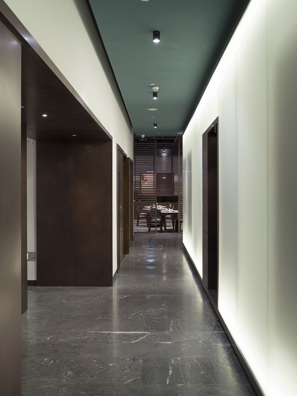 BIM建筑|上海陆家嘴荣庐餐厅 / 间筑设计 BIM建筑|上海陆家嘴荣庐餐厅 / 间筑设计