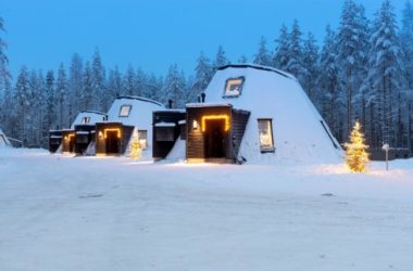 BIM建筑|纵享皑皑白雪与极光星空:芬兰度假板屋酒店-BIM建筑网