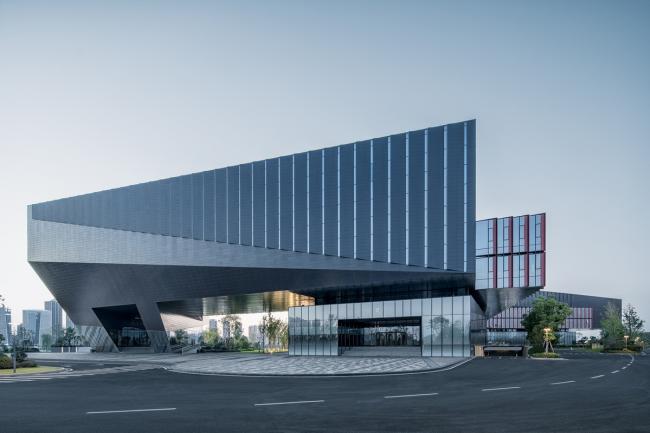 BIM建筑|腾讯武汉研发中间 / 栖城设计 BIM建筑|腾讯武汉研发中间 / 栖城设计