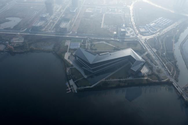 BIM建筑|腾讯武汉研发中间 / 栖城设计 BIM建筑|腾讯武汉研发中间 / 栖城设计